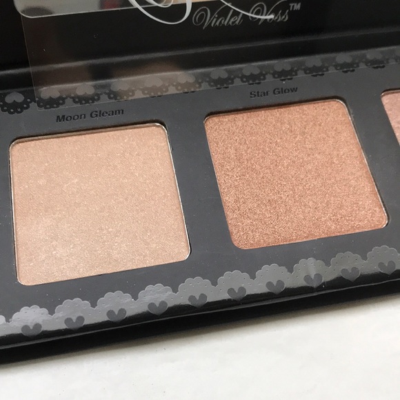 Violet Voss pro highlighting powders - Picture 3 of 6